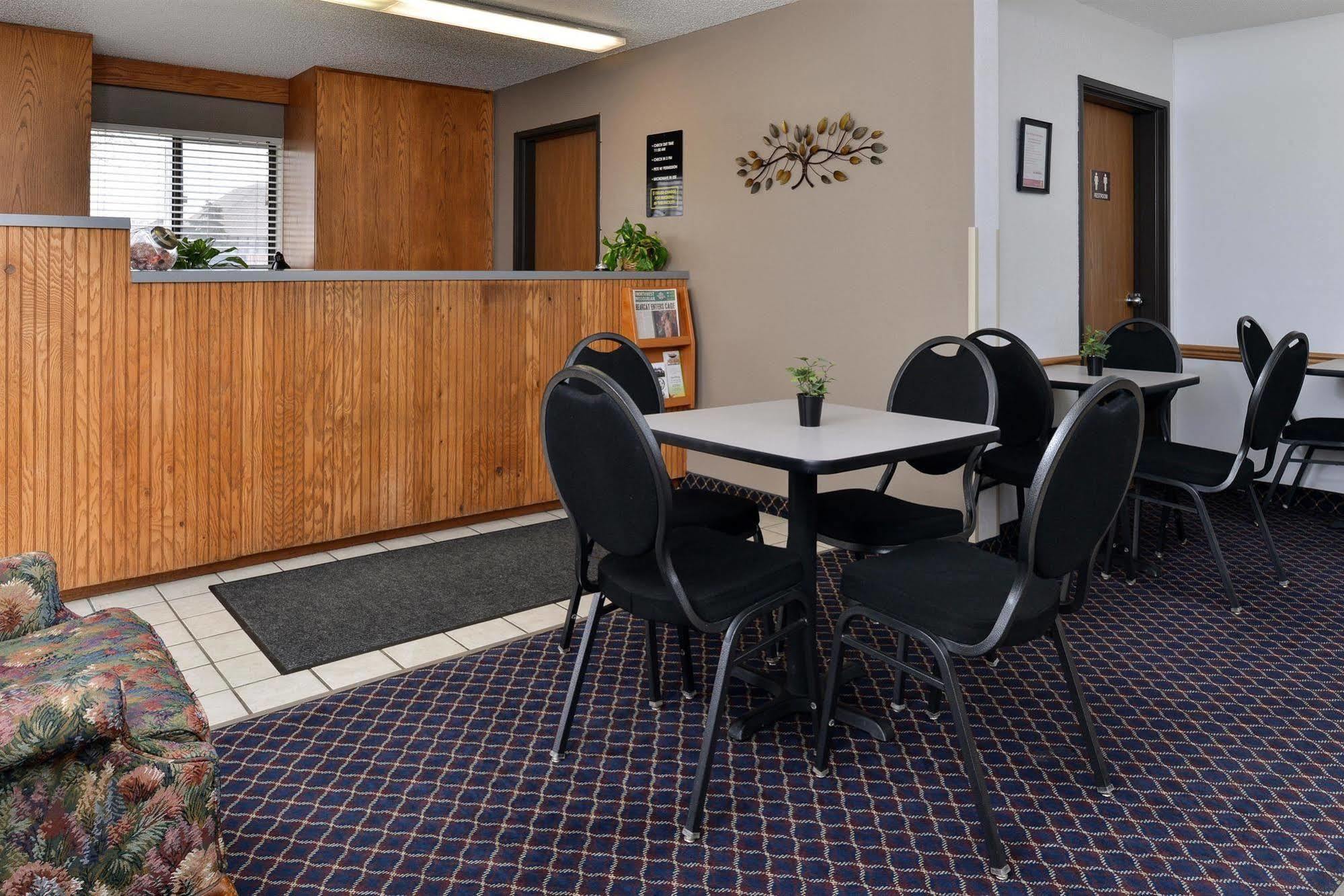 Country Hearth Inn Maryville المظهر الخارجي الصورة