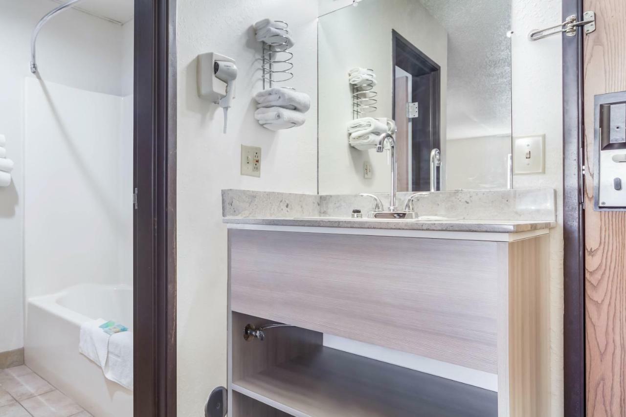 Country Hearth Inn Maryville المظهر الخارجي الصورة